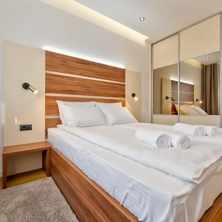 Montana Luna Appartement *