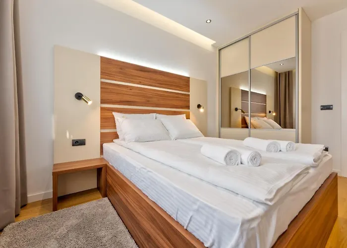 Montana Luna דירה *