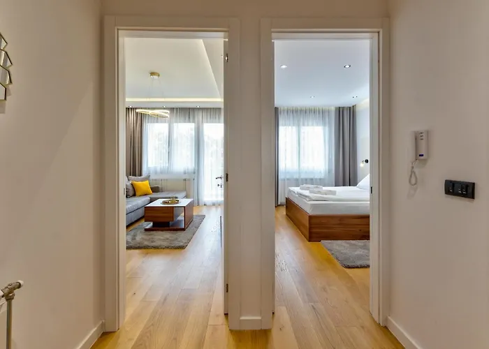 Montana Luna דירה